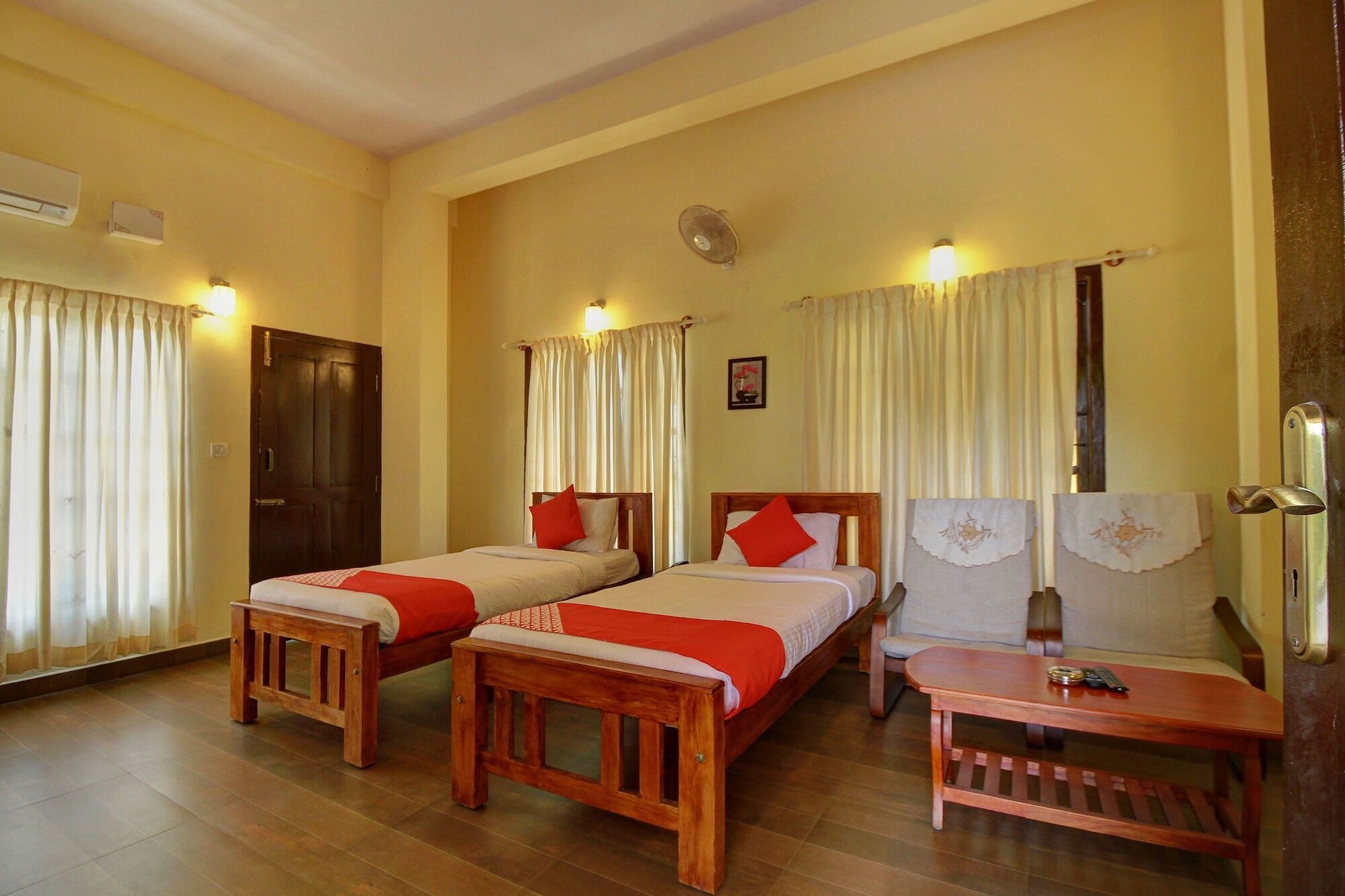 Oyo 17387 Hilldale Resorts Madikeri Exterior foto